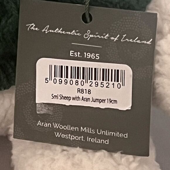 Aran Woollen Mills Sheep Stuffed Animal Wool Knit Hat and Sweater Ireland NWT - Picture 6 of 11